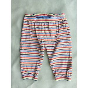 Hanna Andersson pants with giraffe on butt